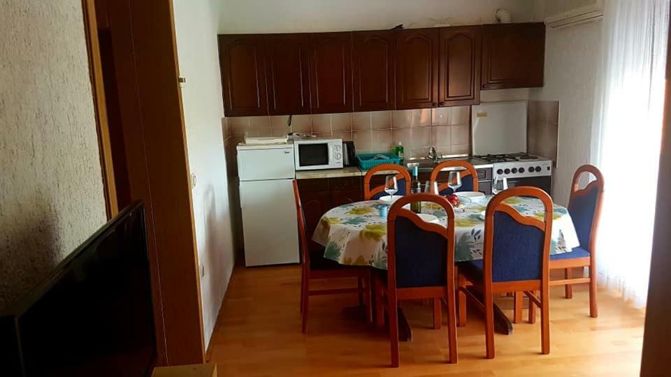 Apartmani Vibovec Lana 305 Lopar Extérieur photo